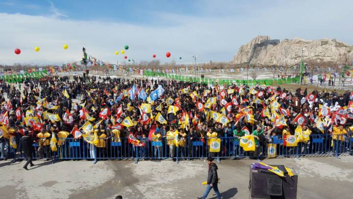 Newroz kutlamaları 12