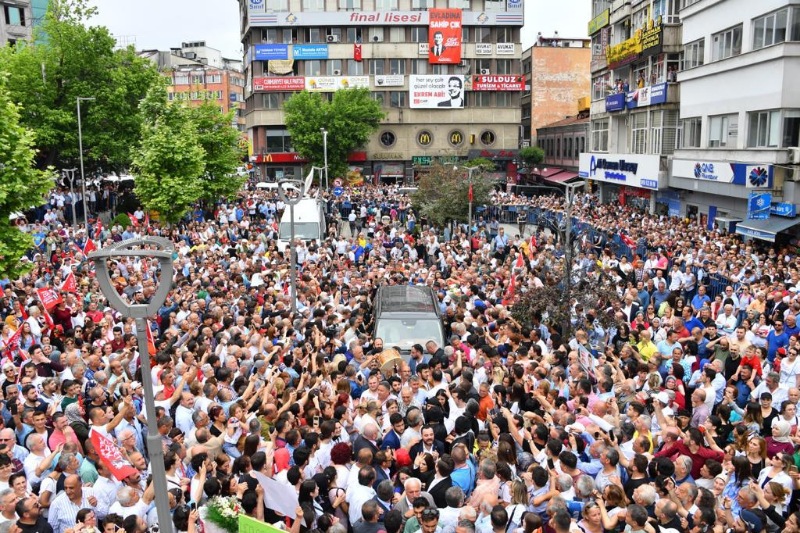 İmamoğlu memleketinden yanıt verdi: Ben Trabzon uşağıyım 15