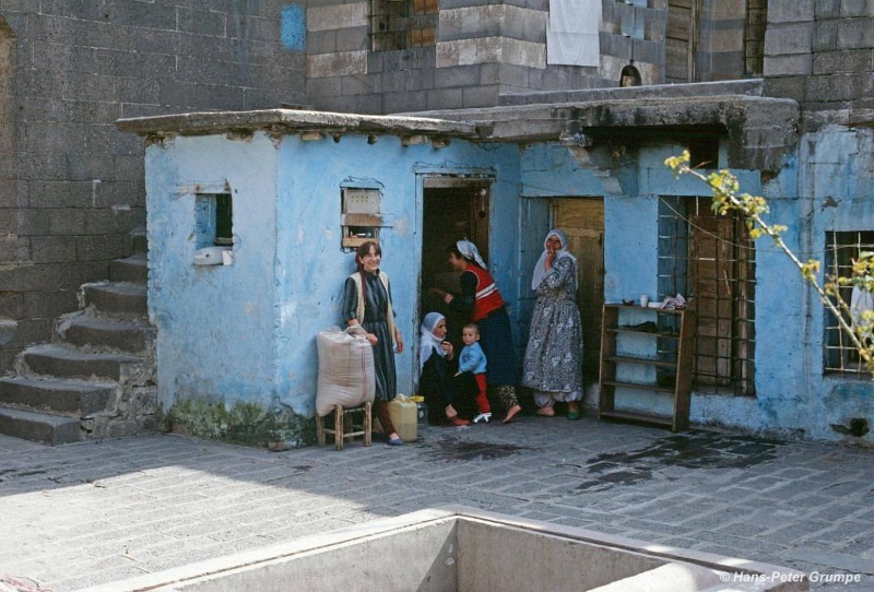 Fotoğrafçı Hans Peter Grumpe'nin objektifinden 90’larda Diyarbakır 3