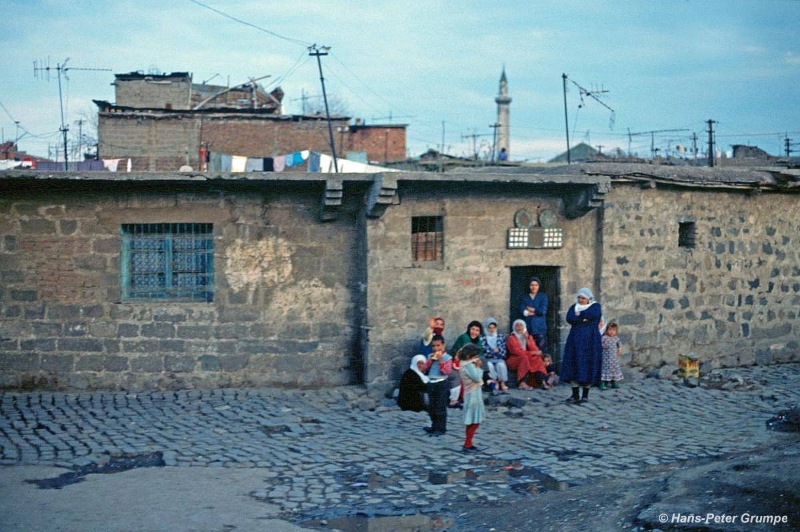 Fotoğrafçı Hans Peter Grumpe'nin objektifinden 90’larda Diyarbakır 14