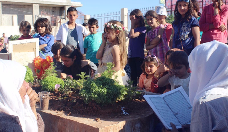 Kobani’de hüznün ve sevincin bayramı 4