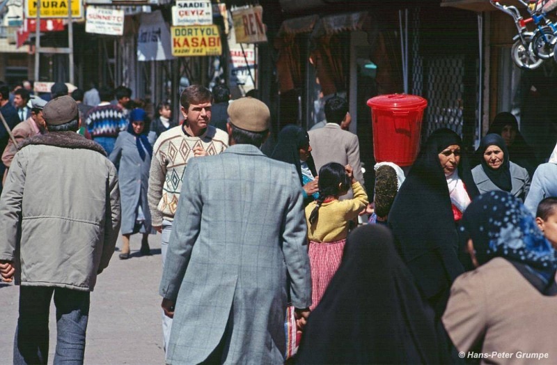 Fotoğrafçı Hans Peter Grumpe'nin objektifinden 90’larda Diyarbakır 33