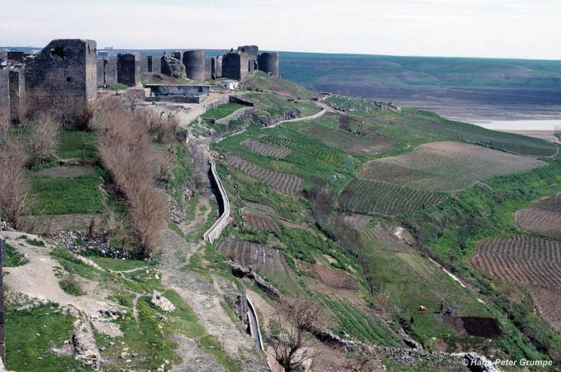 Fotoğrafçı Hans Peter Grumpe'nin objektifinden 90’larda Diyarbakır 26