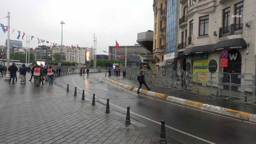 İstanbul'da 1 Mayıs sıkıyönetimi: Taksim işçilere yine kapalı 6