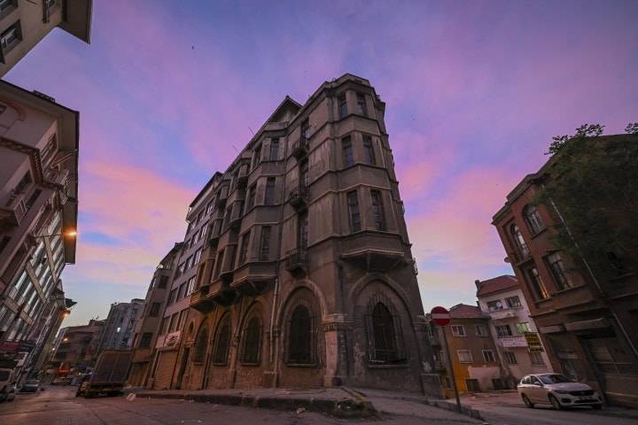 Ankara'da bulunan 102 yıllık anıtsal apartman müze oluyor 4