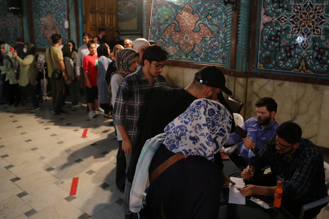 Fotoğraflarla İran Cumhurbaşkanlığı seçimi 5