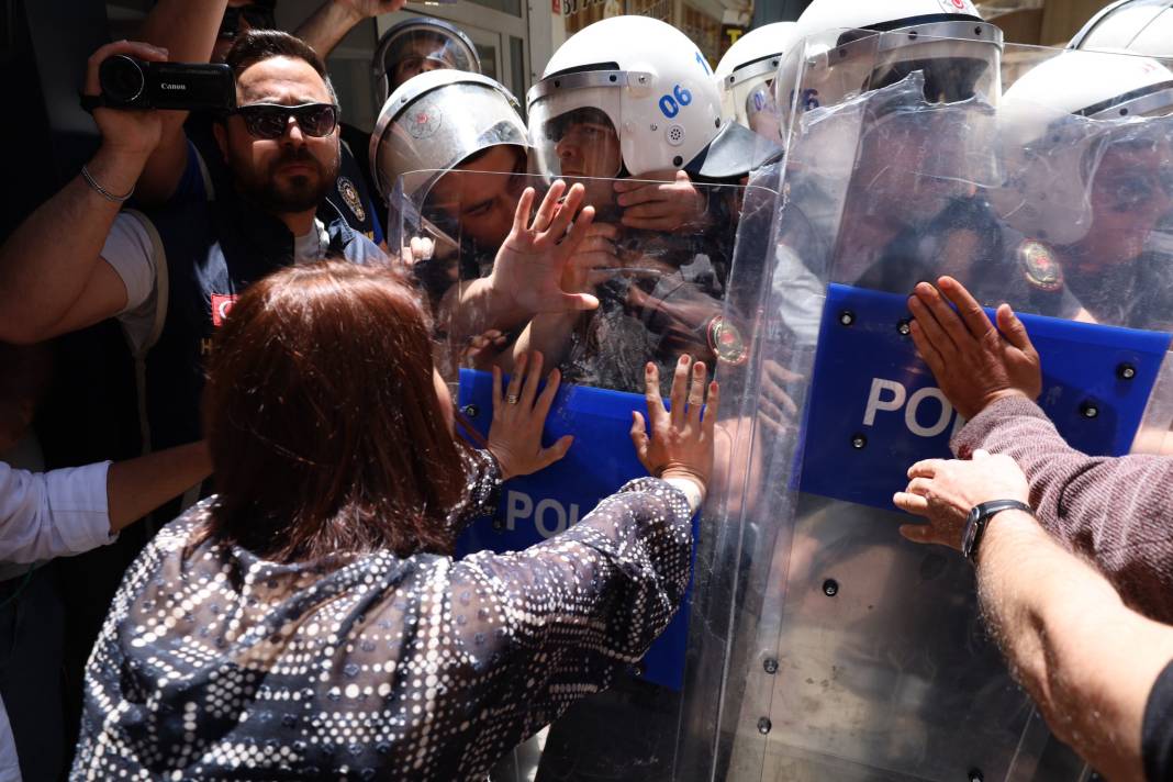 Hakkari, İstanbul, Ankara... DEM Parti kayyım atanmasına karşı ayakta 7