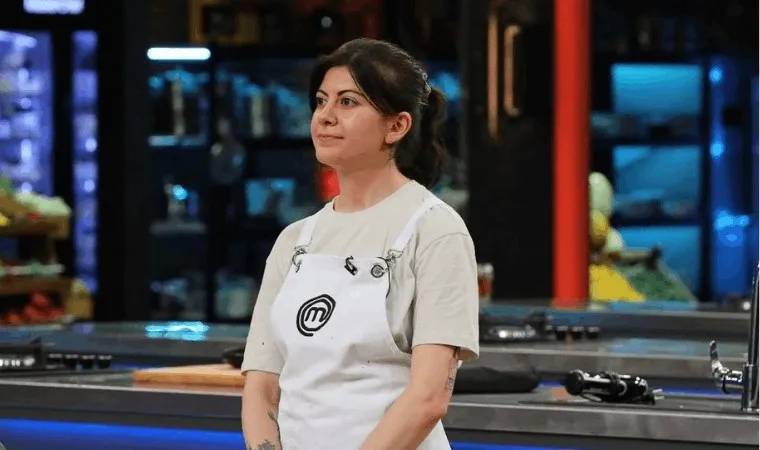 Masterchef'te ana kadroya giren ilk üç yarışmacı belli oldu... İşte o yarışmacılar... 3