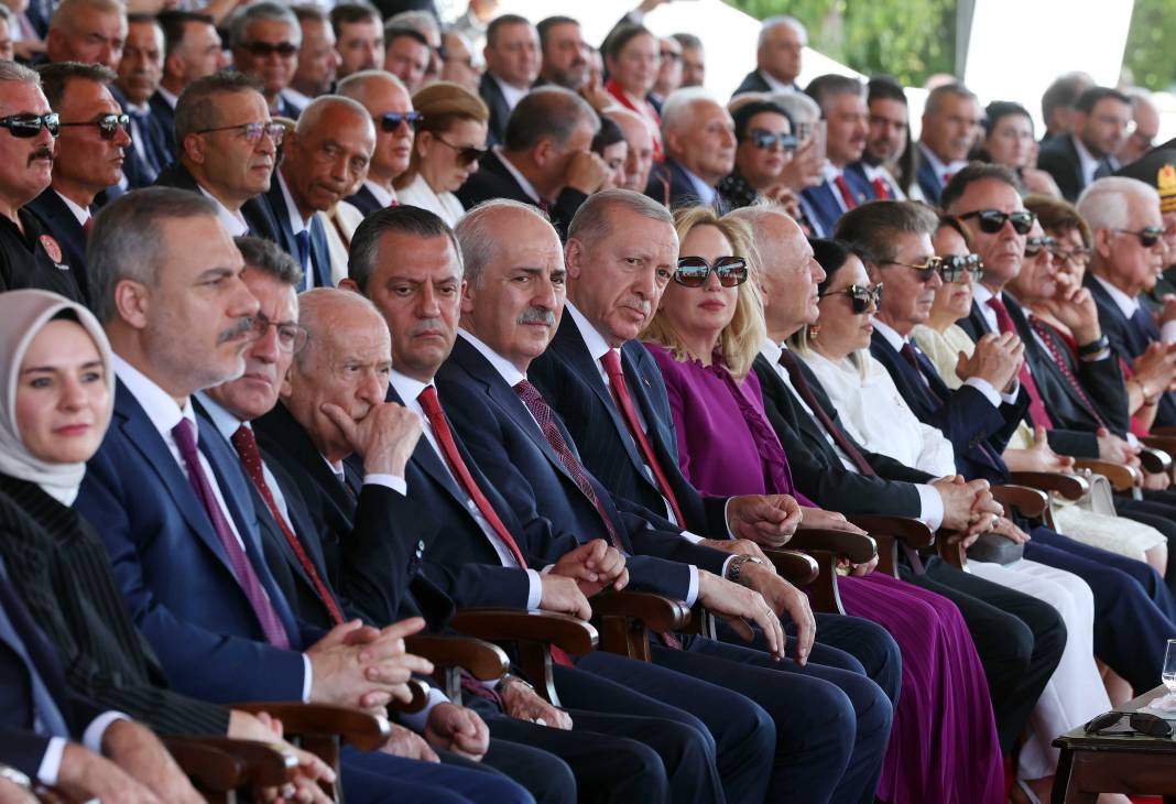 Erdoğan'dan Kıbrıs'ta Özgür Özel'e teşekkür 3