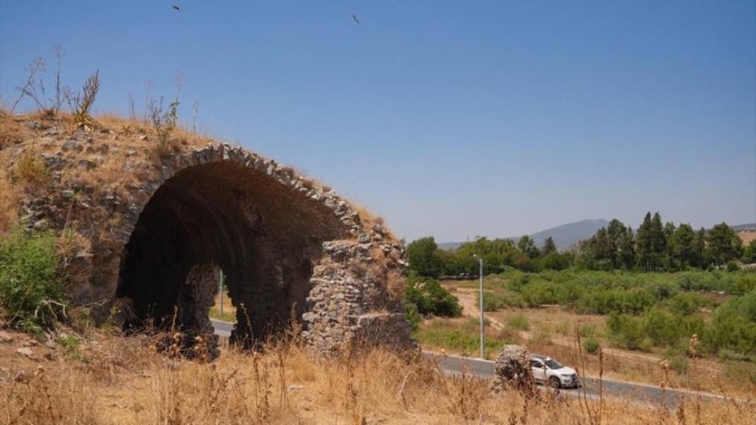 Efes'in kayıp kapısı 'Koressos' gün yüzüne çıkarıldı 4