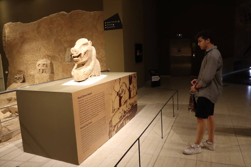 Geçmişe ışık tutuyor: Urfa Arkeoloji Müzesi turistik gezilerin rotasında 11