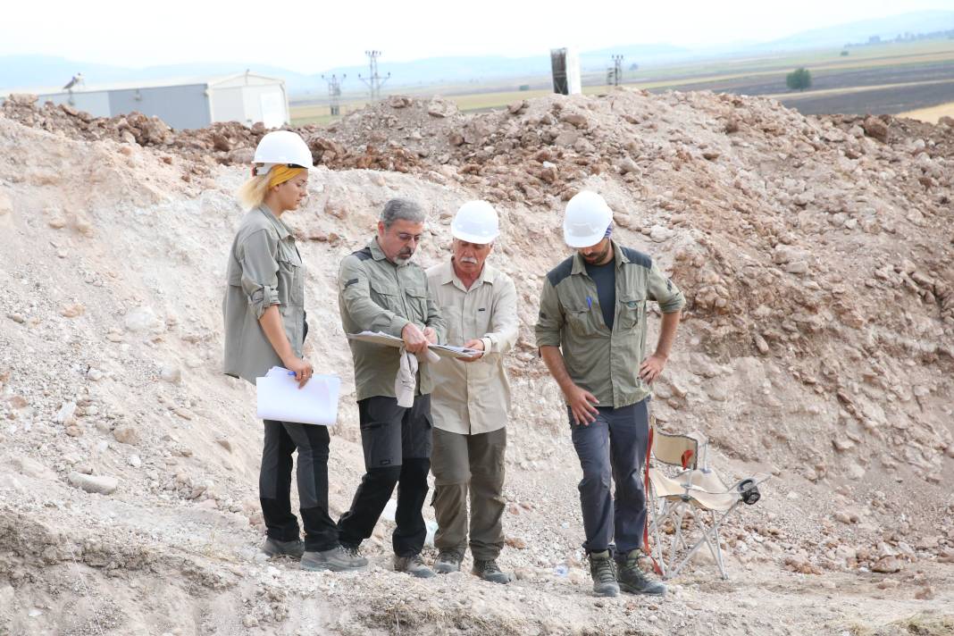 Narlı fayı üzerinde iki hendek açıldı: 'Komşu olan fayların ve illerin tehlike seviyesi yükselmiş durumda' 2