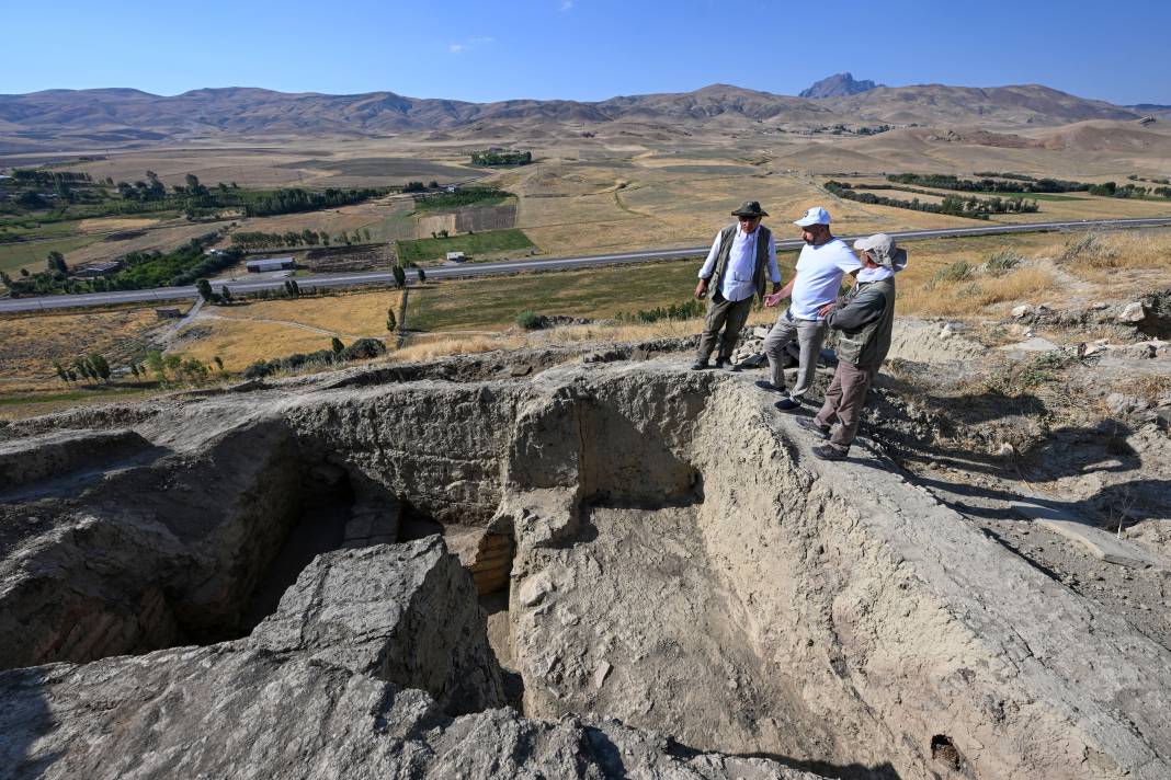 Van'da Urartulardan kalma Çavuştepe Kalesi'nde yeni bir koridor bulundu 5