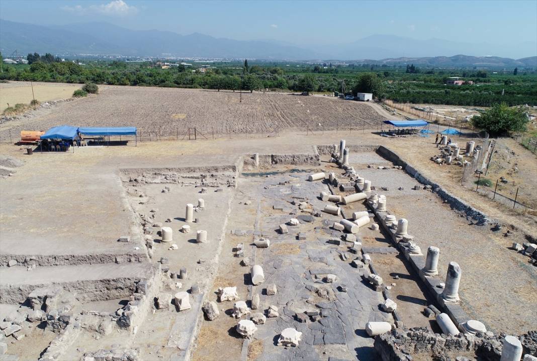 Epiphaneia Antik Kenti'ndeki Roma dönemi meclis binası restore ediliyor 9