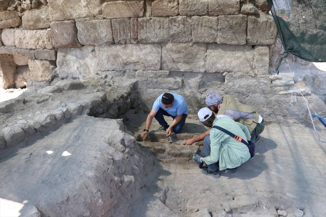 Tyana Antik Kenti'nde sekizgen planlı kilise gün yüzüne çıkarılıyor 3