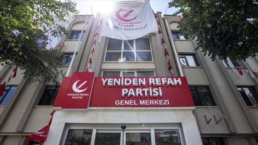 Son seçim anketi: DEM Parti üçüncü parti konumuna yükseldi 6