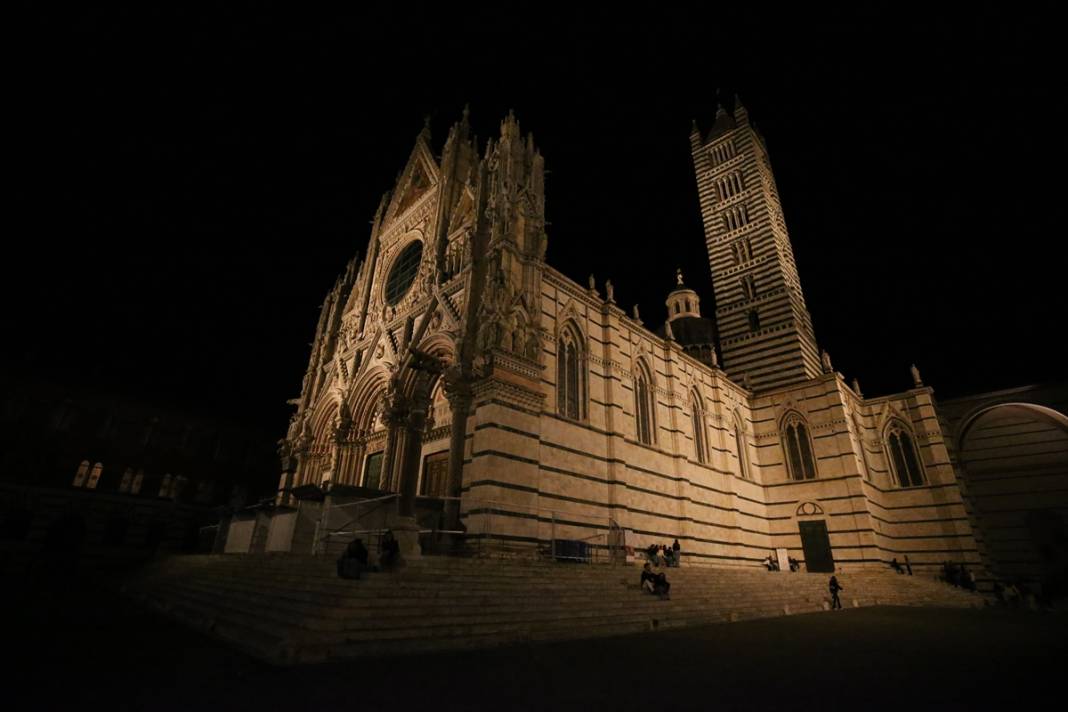 Mimarisi ve gelenekleriyle ziyaretçilerini tarihte yolculuğa çıkaran kent: Siena 12