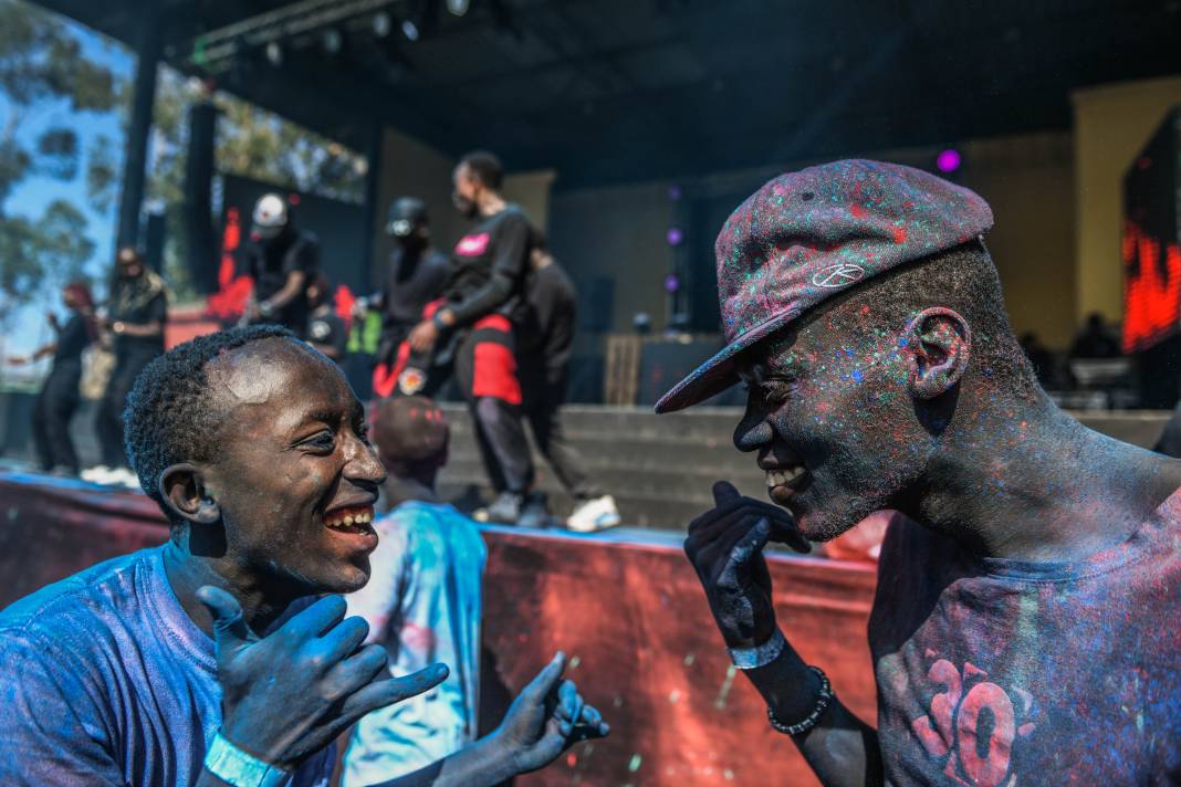 Kenya'da Renk Festivali 37