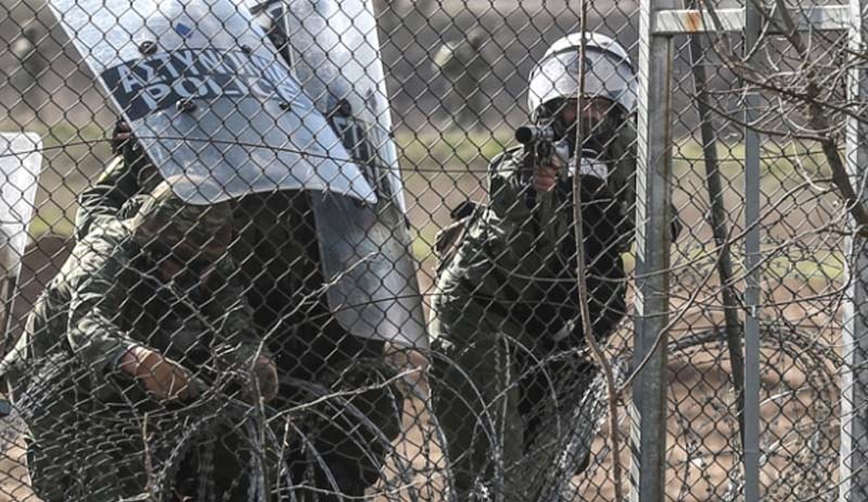 Yunan sınır polisi yine mültecilere ateş etti: Yaralılar var