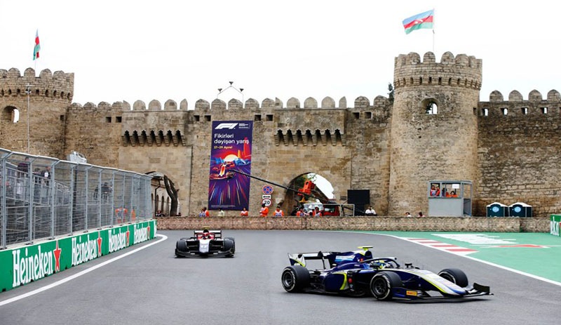 Formula 1'de Azerbaycan Grand Prix'si de ertelendi