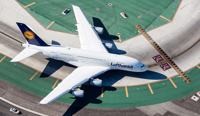 Lufthansa'dan hükümetle 9 milyar euroluk yardım paketi görüşmesi