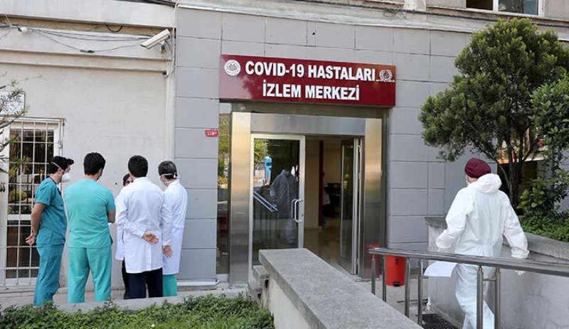 COVID-19 Hastaları İzlem Merkezi iyileşen 600 hastayı inceledi