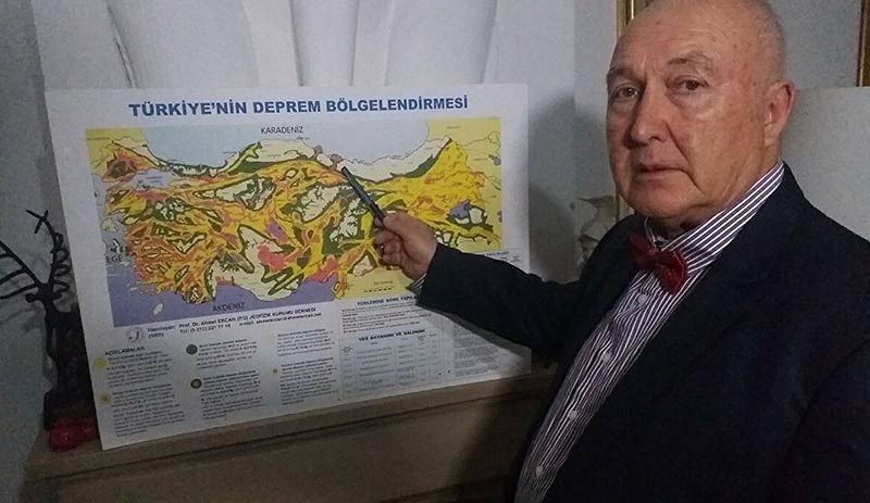 Ahmet Ercan'dan Bingöl uyarısı: Bölge 7.1'lik depreme hazırlanıyor