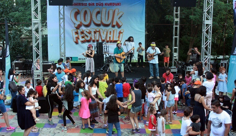 Halkevleri 3. Çocuk Festivali: Çocukların umutları saracak dünyayı