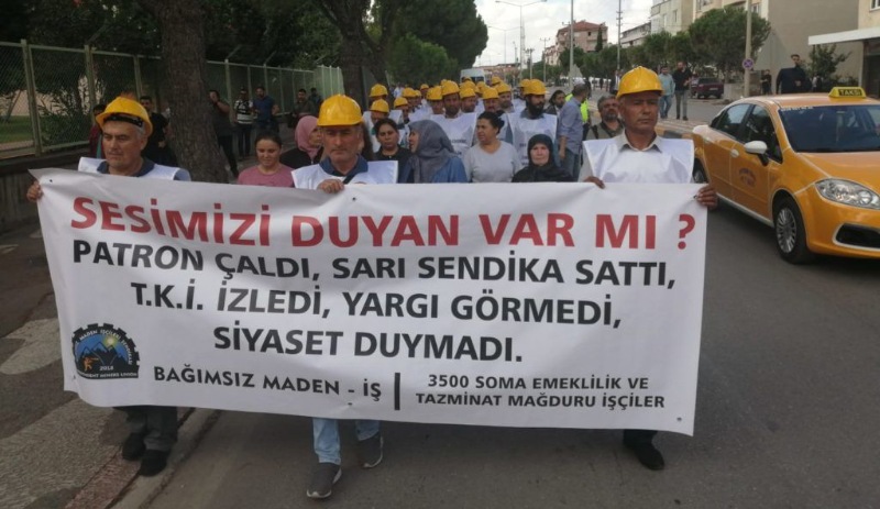 Ankara'ya bir yürüyüşte Somalı maden işçilerinden