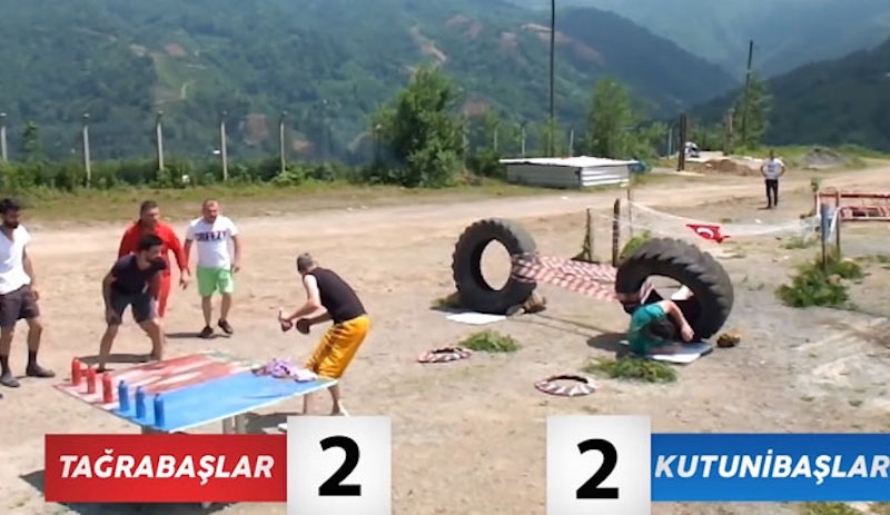 'Uruspavivor': Survivor'a başvuru yaptık bizi almadılar biz de kendimiz çektik