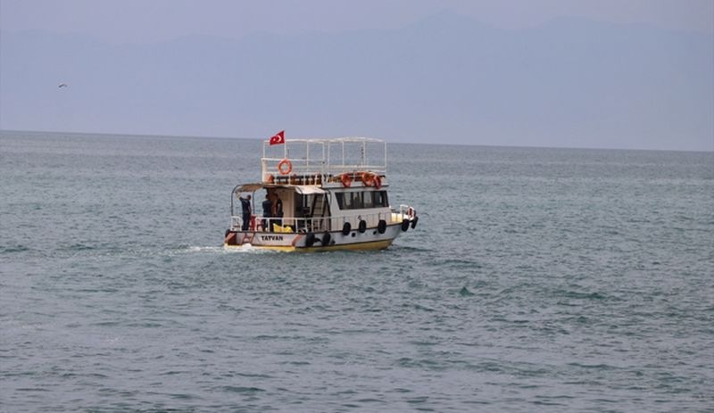 Van'daki göçmen teknesi faciasında ölü sayısı 14'e yükseldi