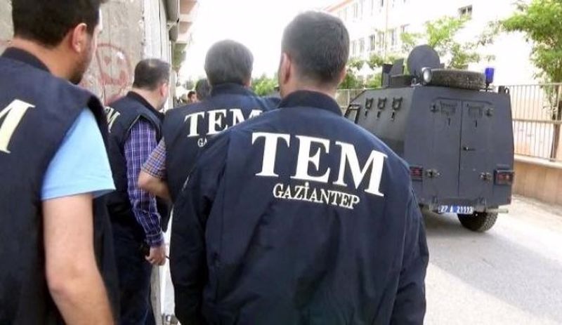 HDP ve DBP'li yöneticilerin de olduğu 33 kişi hakkında gözaltı kararı