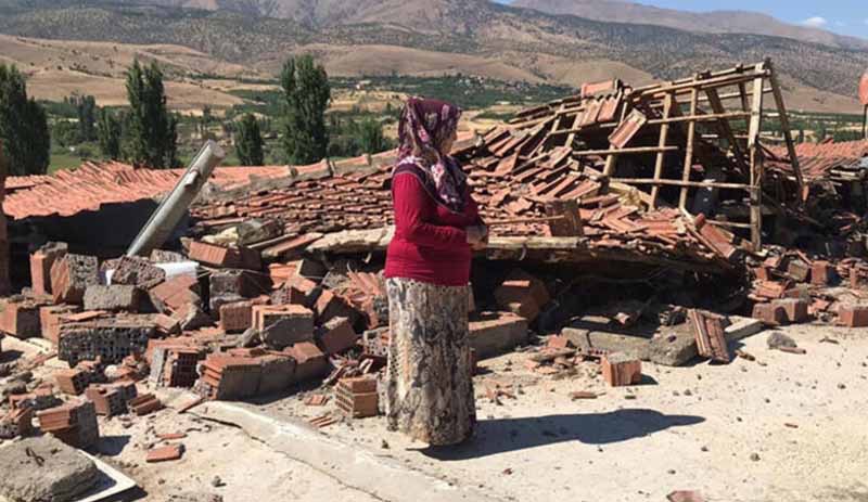 Malatya'da 5,7 büyüklüğünde deprem