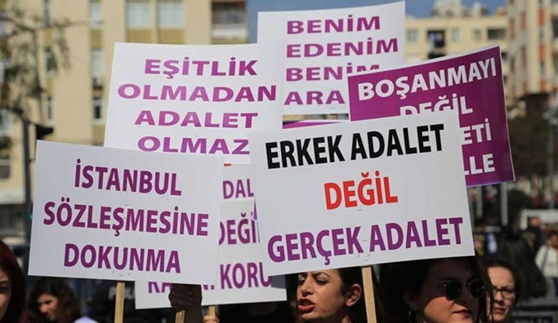 'İstanbul Sözleşmesi kadınlar için yaşamla ölüm arasında bir yerde'
