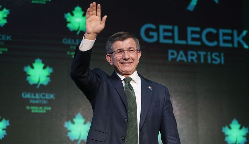 'Davutoğlu, AKP, MHP ve yeni kurulan partilerden randevu talep edecek'