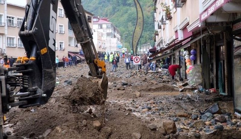 Giresun'da sel felaketi: 6 ölü, çok sayıda kişi de kayıp