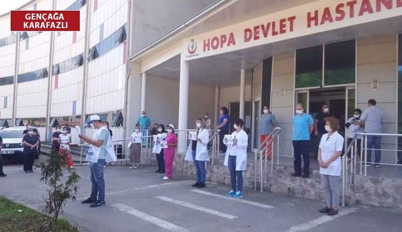 Hopa’da sağlıkçılara saldırı protesto edildi