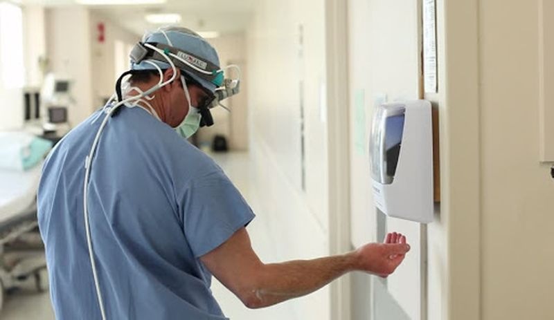 İlaç firması sahibinden Sağlık Bakanı Koca'ya mektup: Hastaneler sahte dezenfektan kullanıyor