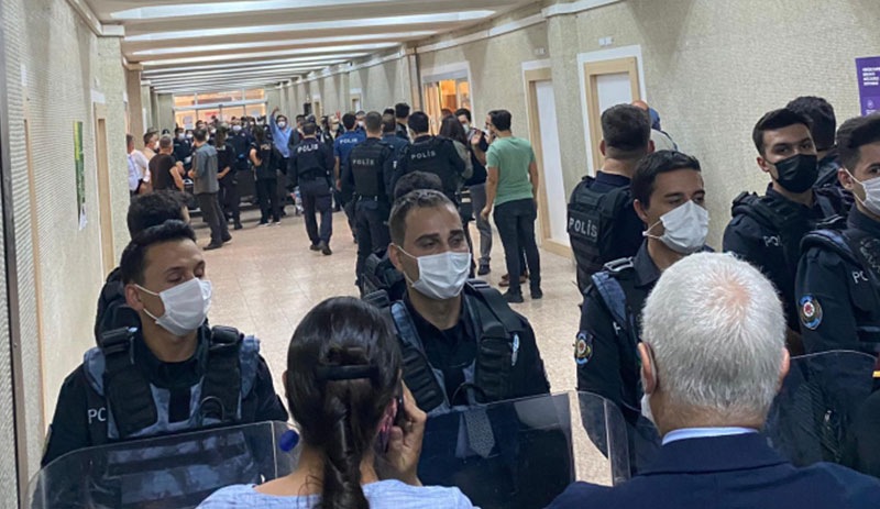 HDP operasyonu: 20 kişi tutuklama talebiyle mahkemeye sevk edildi