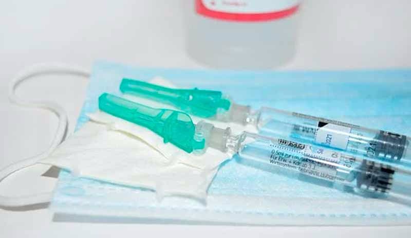 Sağlık Bakanlığı'ndan grip aşısı açıklaması: Kademeli yapılacak