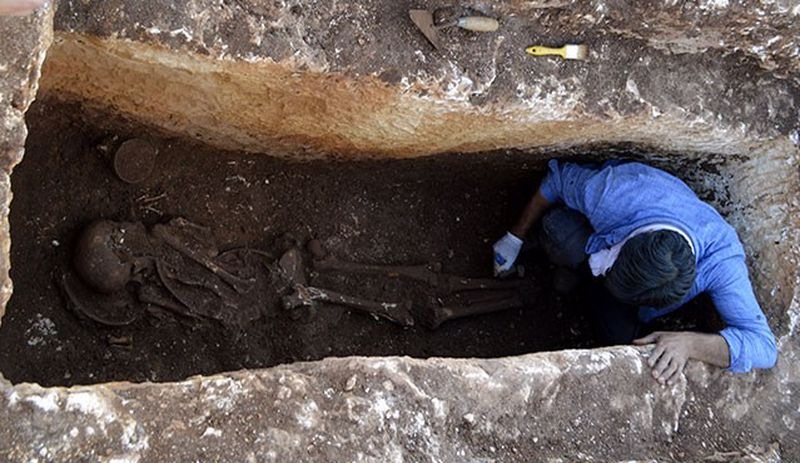 Adıyaman'da 1500 yıllık insan iskeleti bulundu