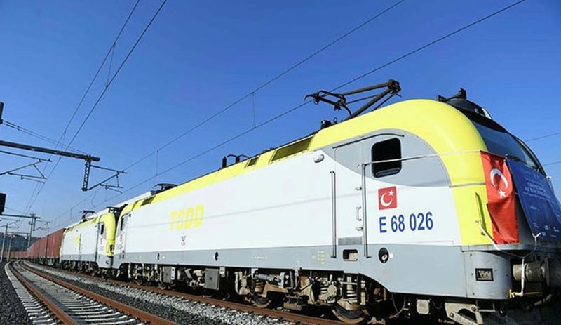 Devlet töreniyle Çin'e gönderilen tren Maltepe'den Halkalı'ya geri gönderilmiş