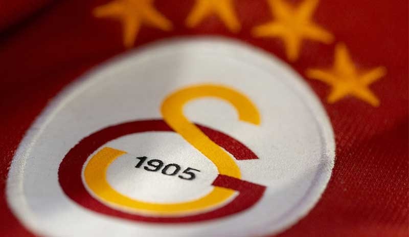 Galatasaray'da bir futbolcunun Covid-19 testi pozitif çıktı