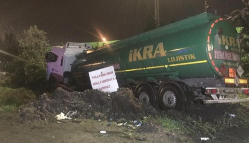 Seyir halinde kalp krizi geçiren tanker şoförü yaşamını yitirdi