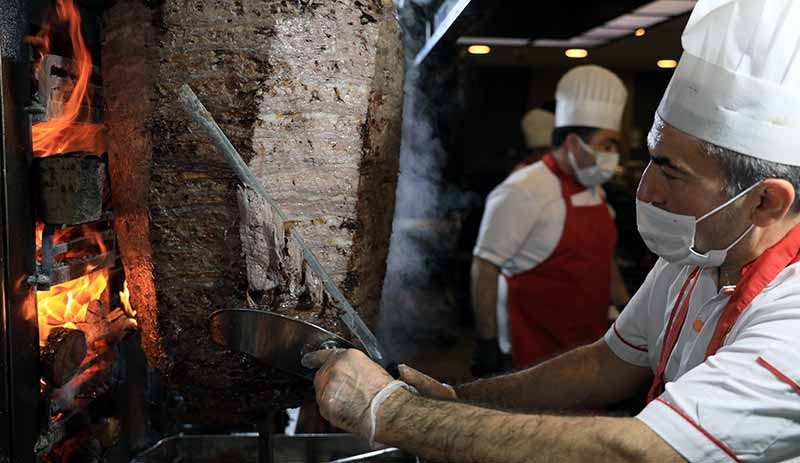 Et ve tavuk dönerde tadarak anlaşılamayan hileler