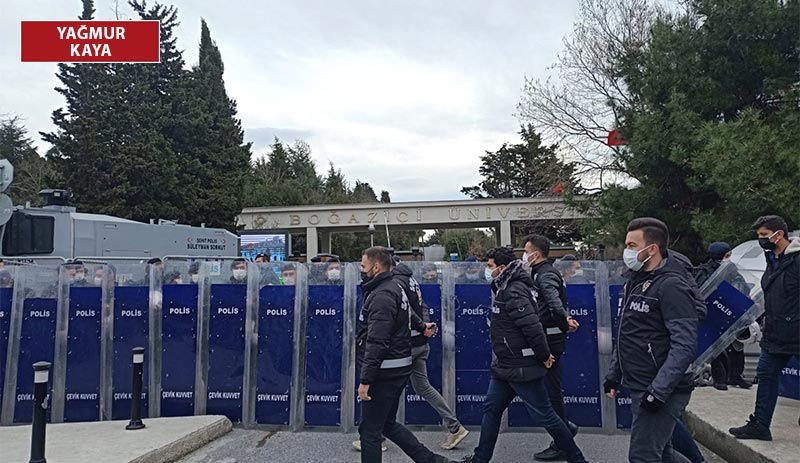 Boğaziçi Üniversitesi'nde 159 öğrenci gözaltına alındı