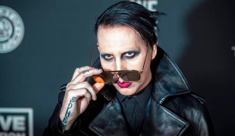Şarkıcı Phoebe Bridgers: Marilyn Manson, evinde 'tecavüz odası' olduğunu söyledi