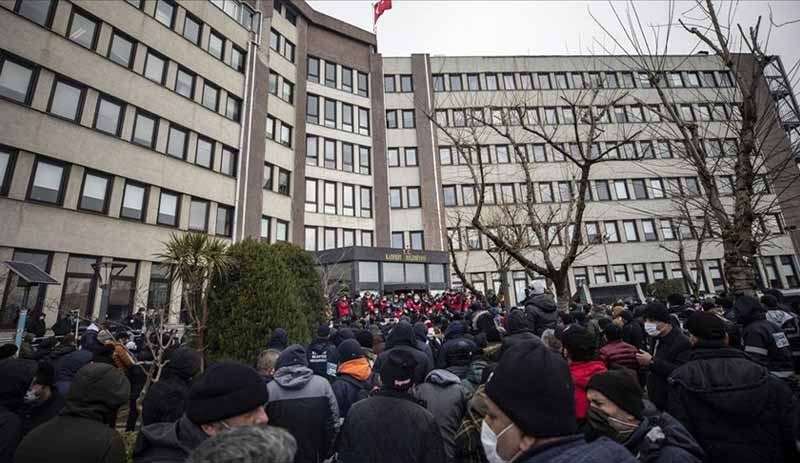 Kadıköy Belediyesi ile DİSK Genel-İş toplu iş sözleşmesinde anlaştı, grev sona erdi