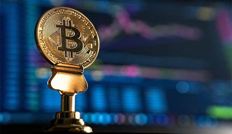 Kripto parada dalgalanma sürüyor: Bitcoin'in piyasa değeri 1 trilyon dolara ulaştı