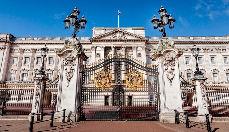Buckingham Sarayı: Irk iddiası kaygı verici, aile sorunu özel olarak ele alacak